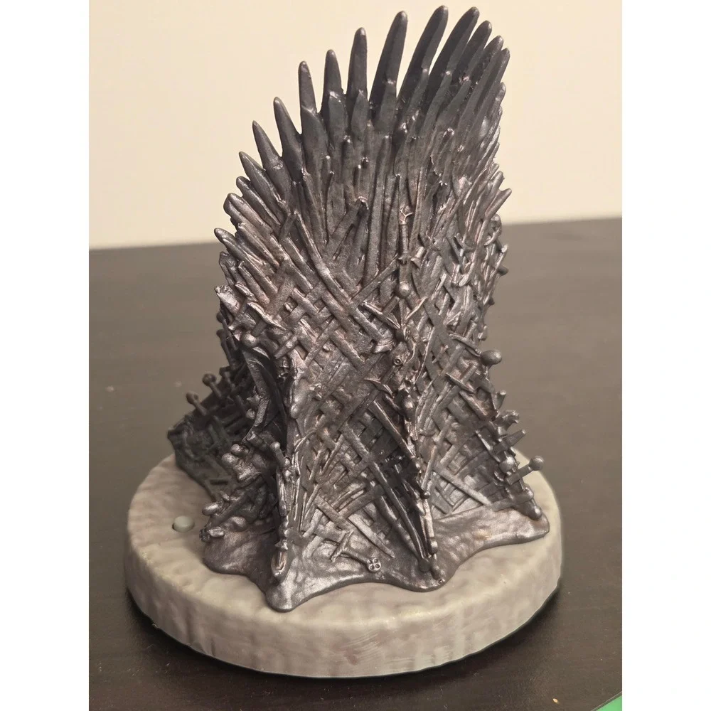Hallmark Keepsake 2022 Game of Thrones The Iron Throne Musical Ornament QXI7183